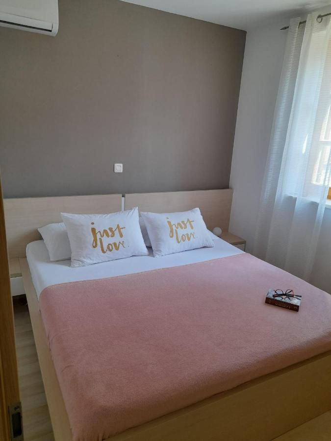 Four Seasons Apartment Zadar Exterior foto